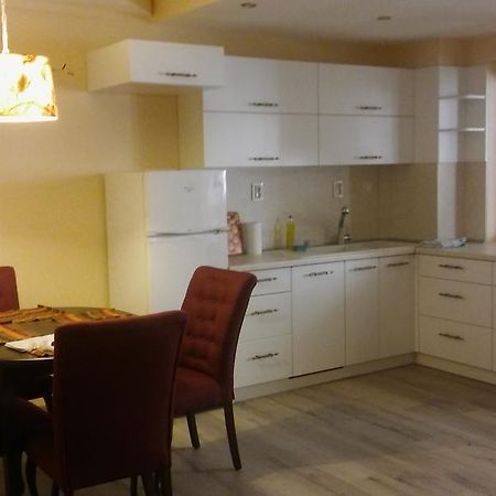 Apartment Izabel Yambol ภายนอก รูปภาพ