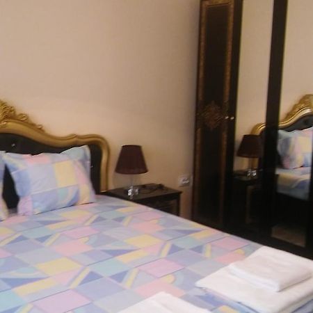 Apartment Izabel Yambol ภายนอก รูปภาพ
